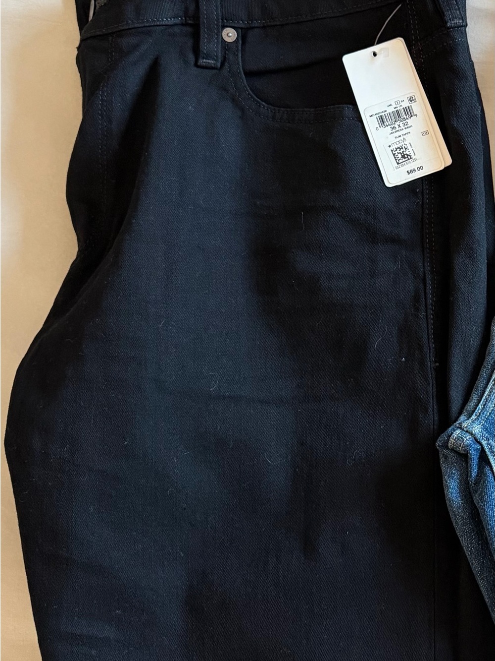 Guess Men's Slim Straight Jeans in Black